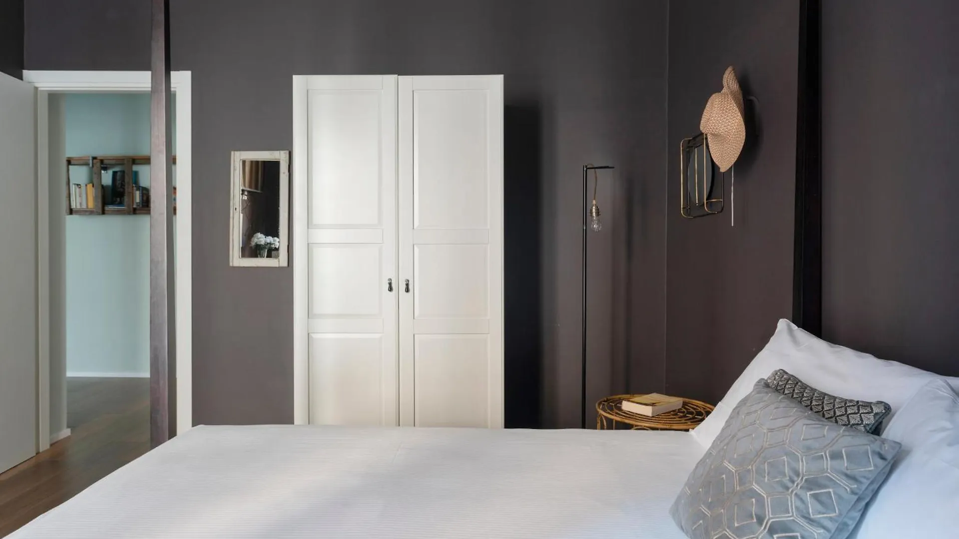 Happy Travelers Apartment By Holiday Solutions Como